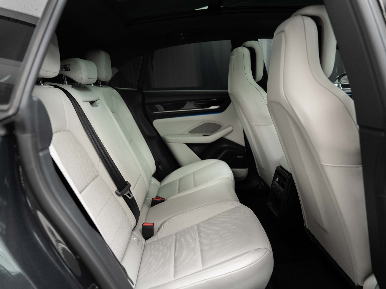 Gallery image 14 of 14