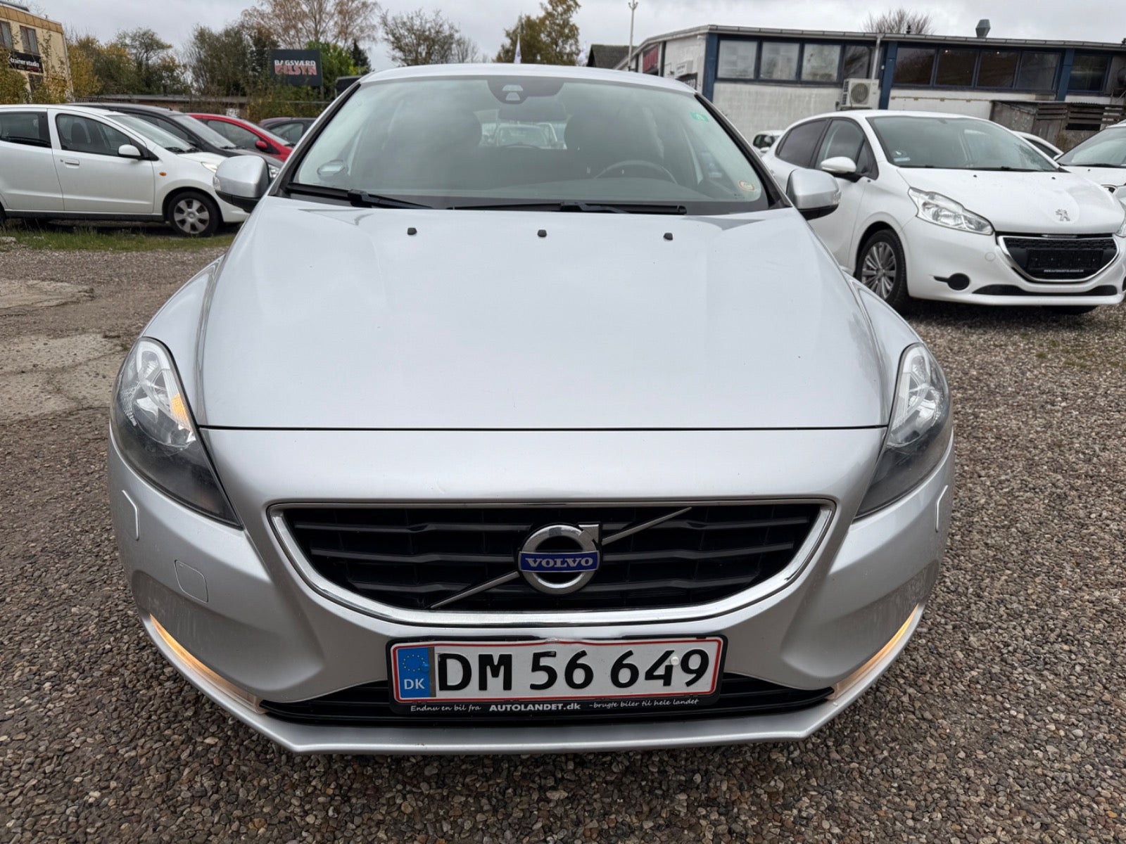 Volvo V40 2014