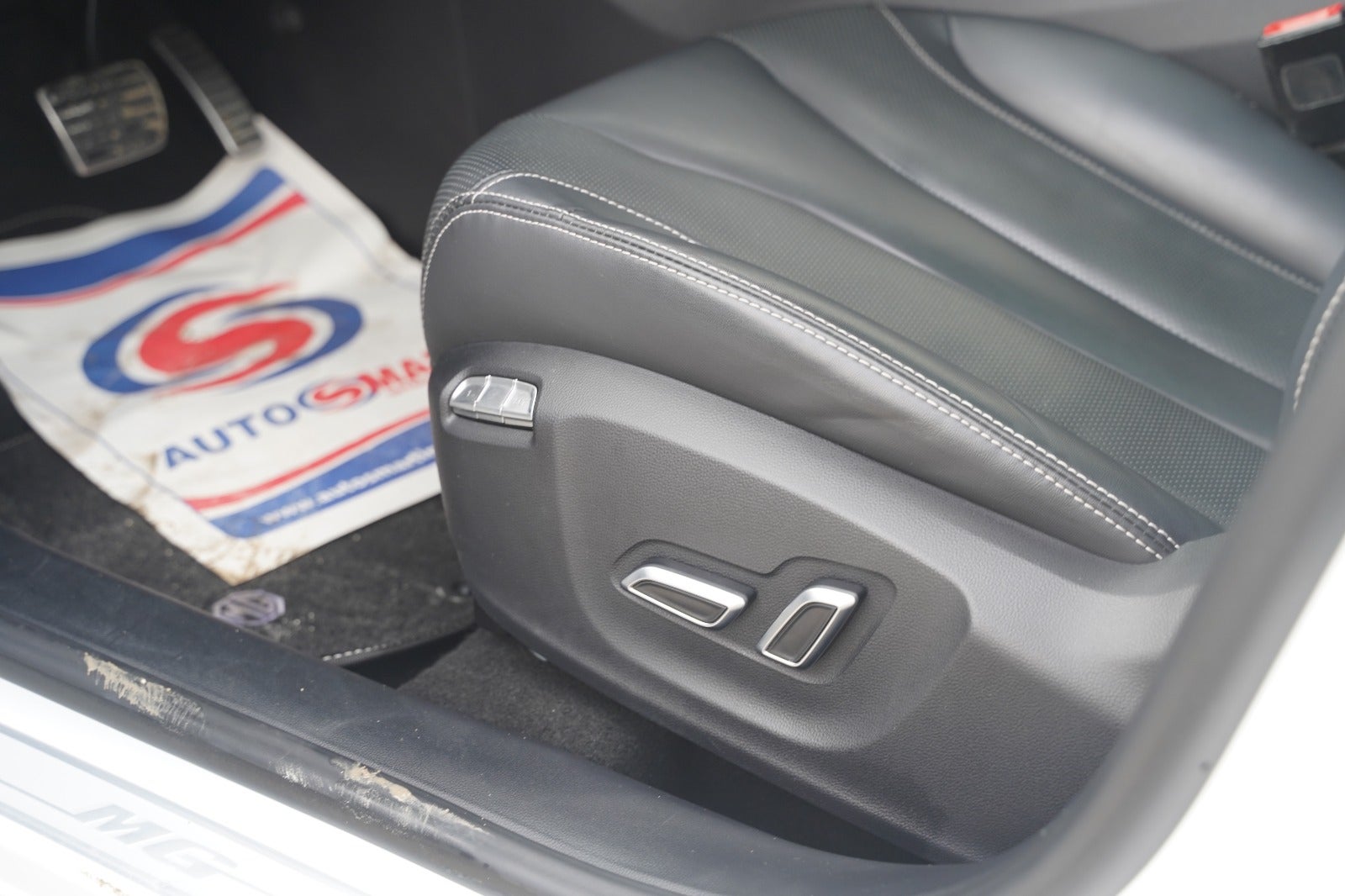 Billede af MG Marvel R  Luxury