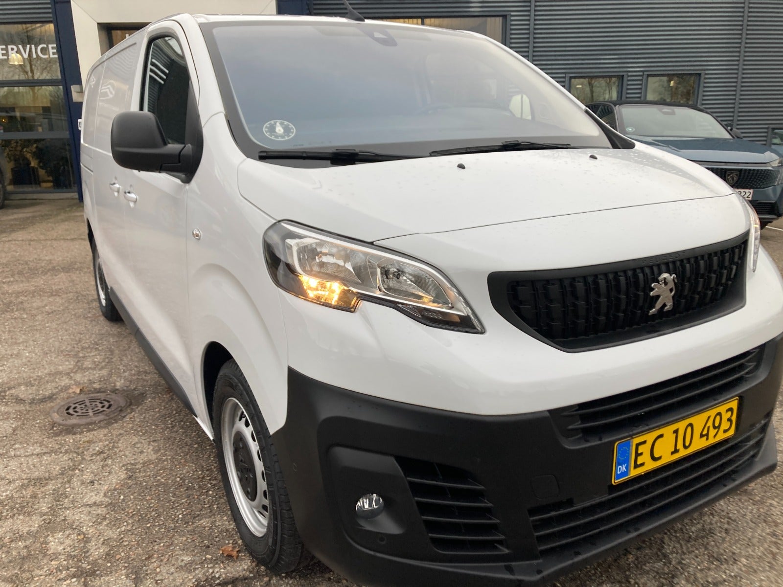 Peugeot e-Expert 2024