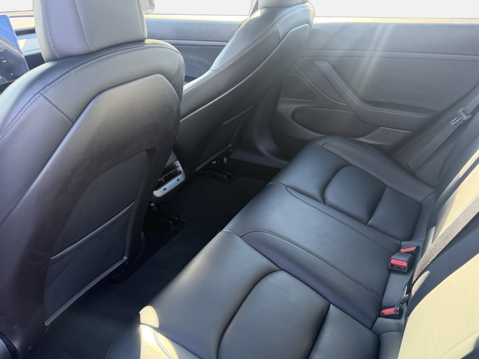 Billede af Tesla Model 3  Standard Range+ RWD