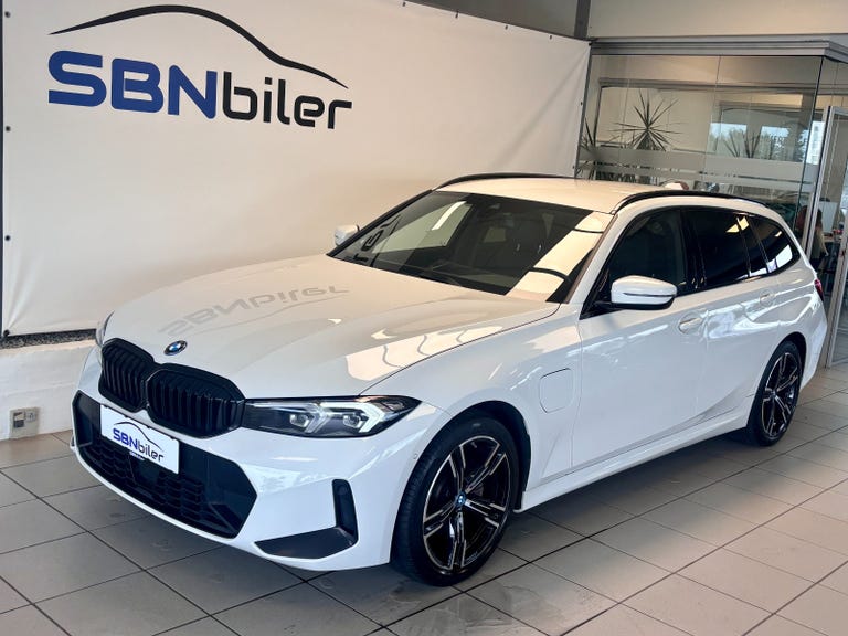 BMW 330e Touring M-Sport aut.
