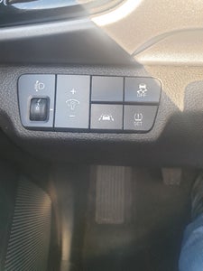 Kia Stonic T-GDi Advance Intro