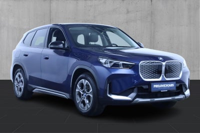 BMW iX1 eDrive20 X-Line BMW iX1 eDrive20 X-Line - 1