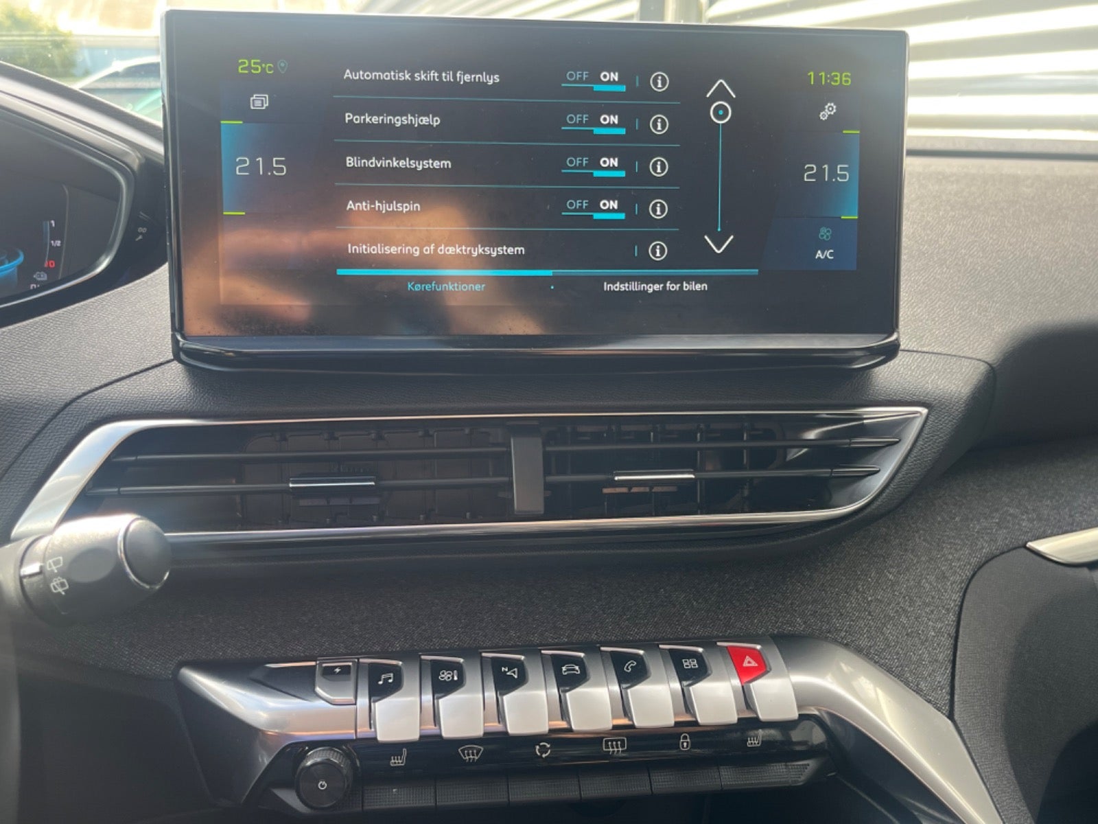 Billede af Peugeot 3008 1,6 Hybrid Allure Pack EAT8