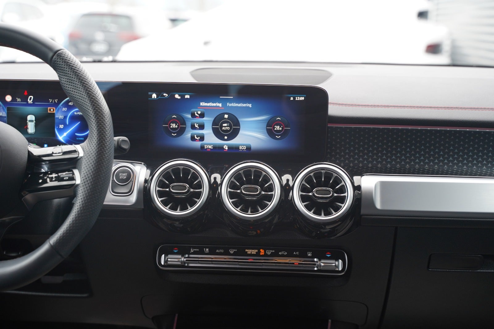 Billede af Mercedes EQB300 AMG Line 4Matic