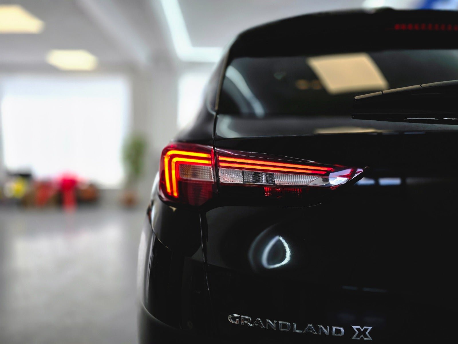 Billede af Opel Grandland X 1,6 Hybrid Ultimate aut.