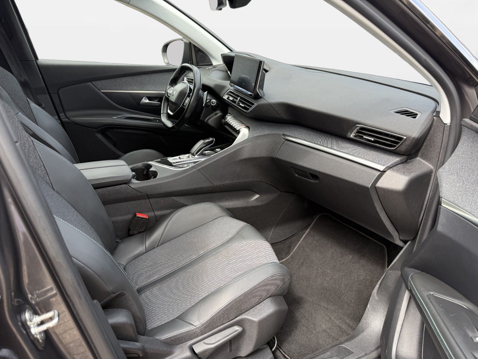Billede af Peugeot 3008 1,6 Hybrid First Selection EAT8