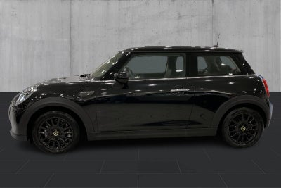 MINI Cooper SE Classic Trim MINI Cooper SE Classic Trim - 1