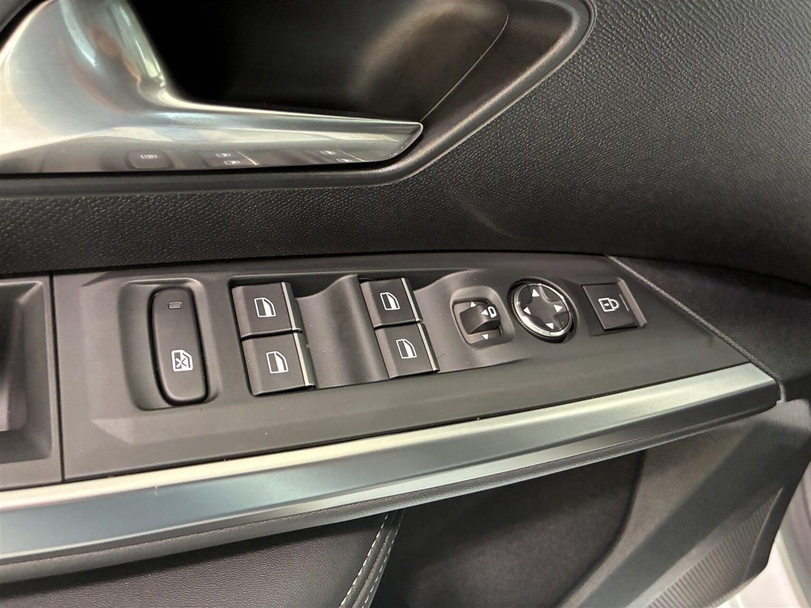 Billede af Peugeot e-5008 77 GT Pack 7prs