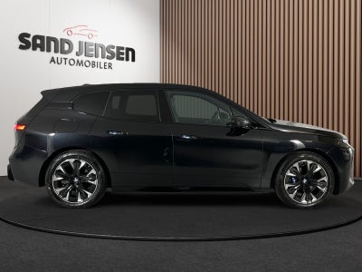 BMW iX xDrive60 M-Sport