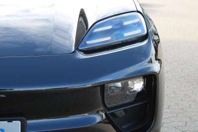 Porsche Macan 4 