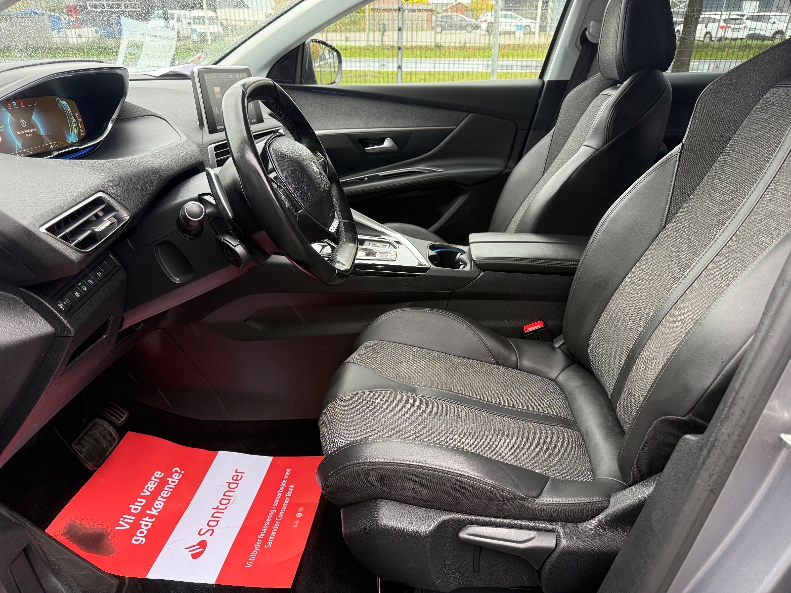 Peugeot 3008 Hybrid Allure LTD EAT8