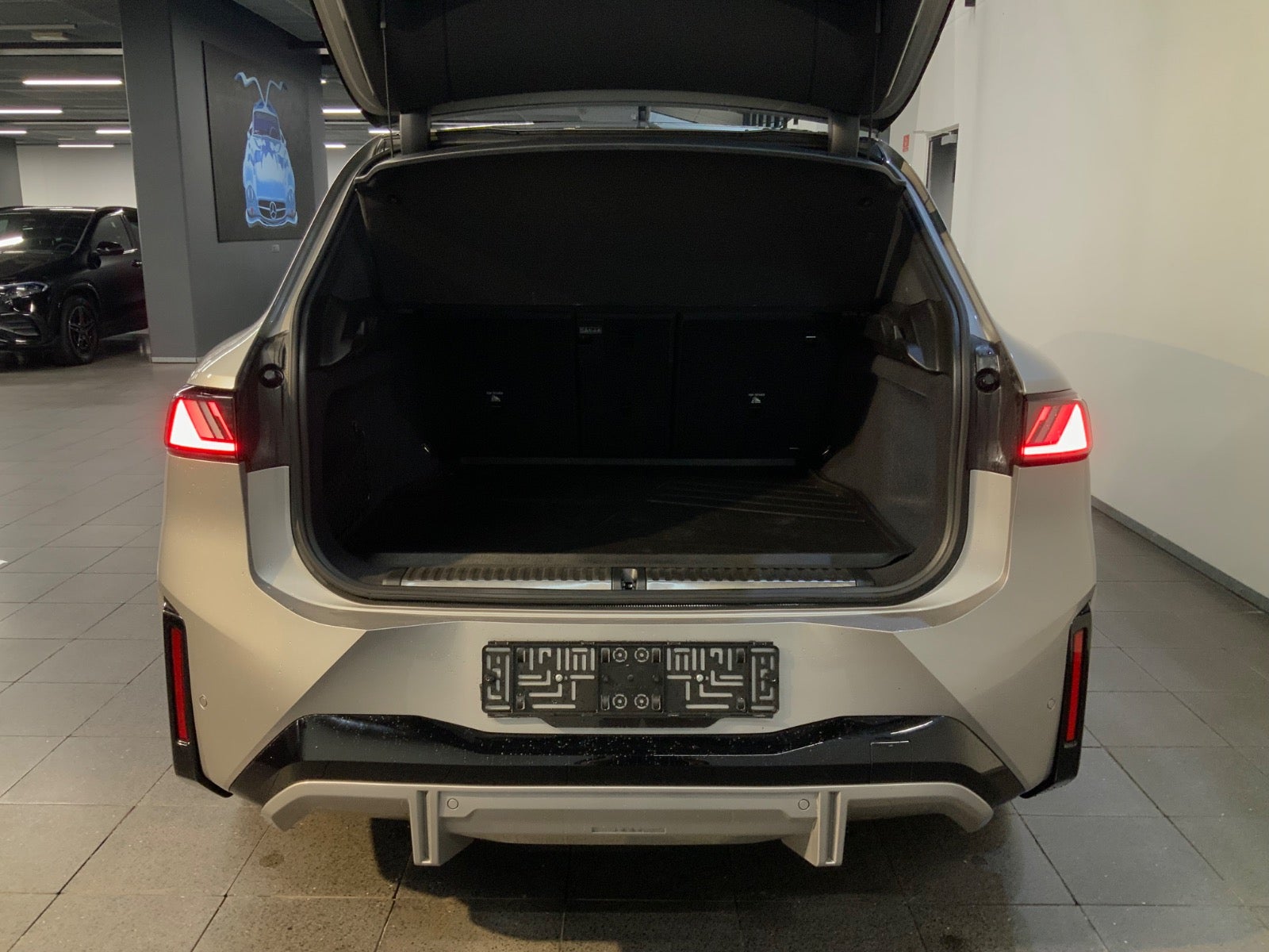 BMW iX3 (8/8)