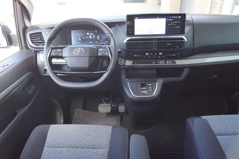 Toyota ProAce Verso Long Family