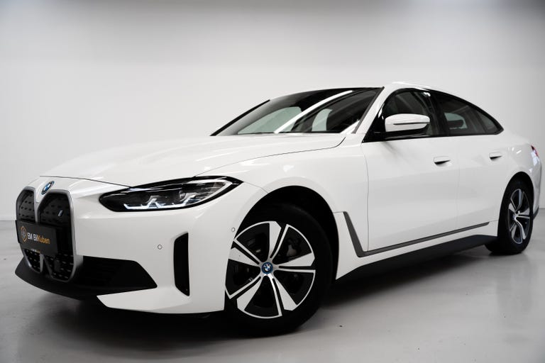BMW i4 eDrive40