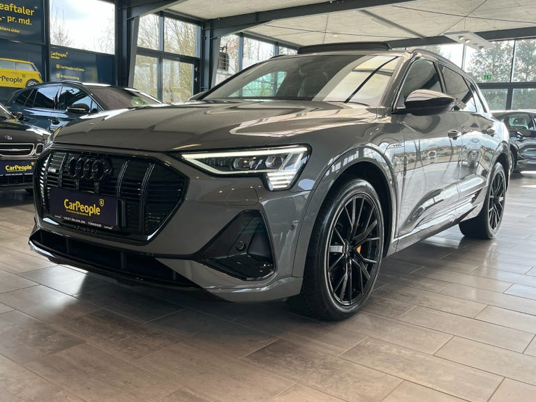 Audi e-tron Black Edition S-line quattro