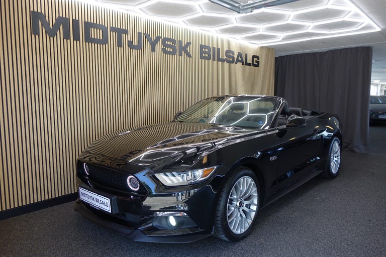 Ford Mustang V8 GT Convertible aut.