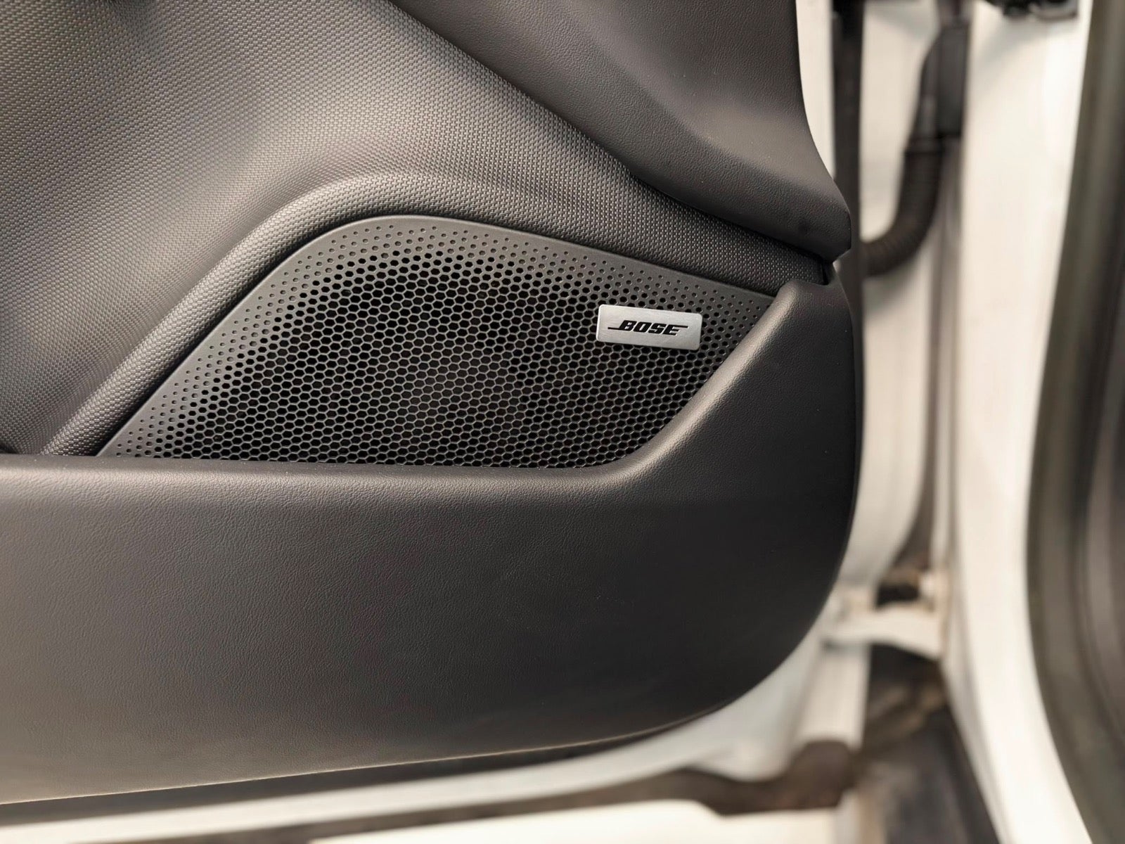 Porsche – Taycan