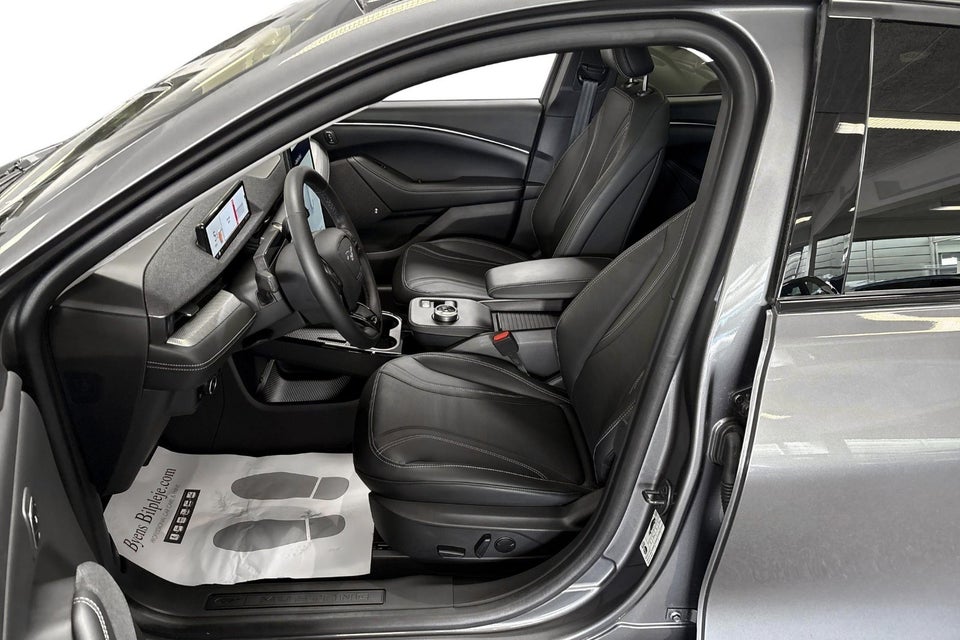 Ford Mustang Mach-E 70,0 Standard Range 2023