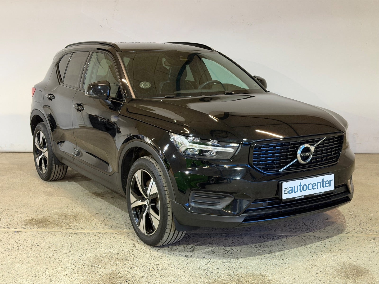 Volvo XC40 T4 ReCharge R-Design aut.