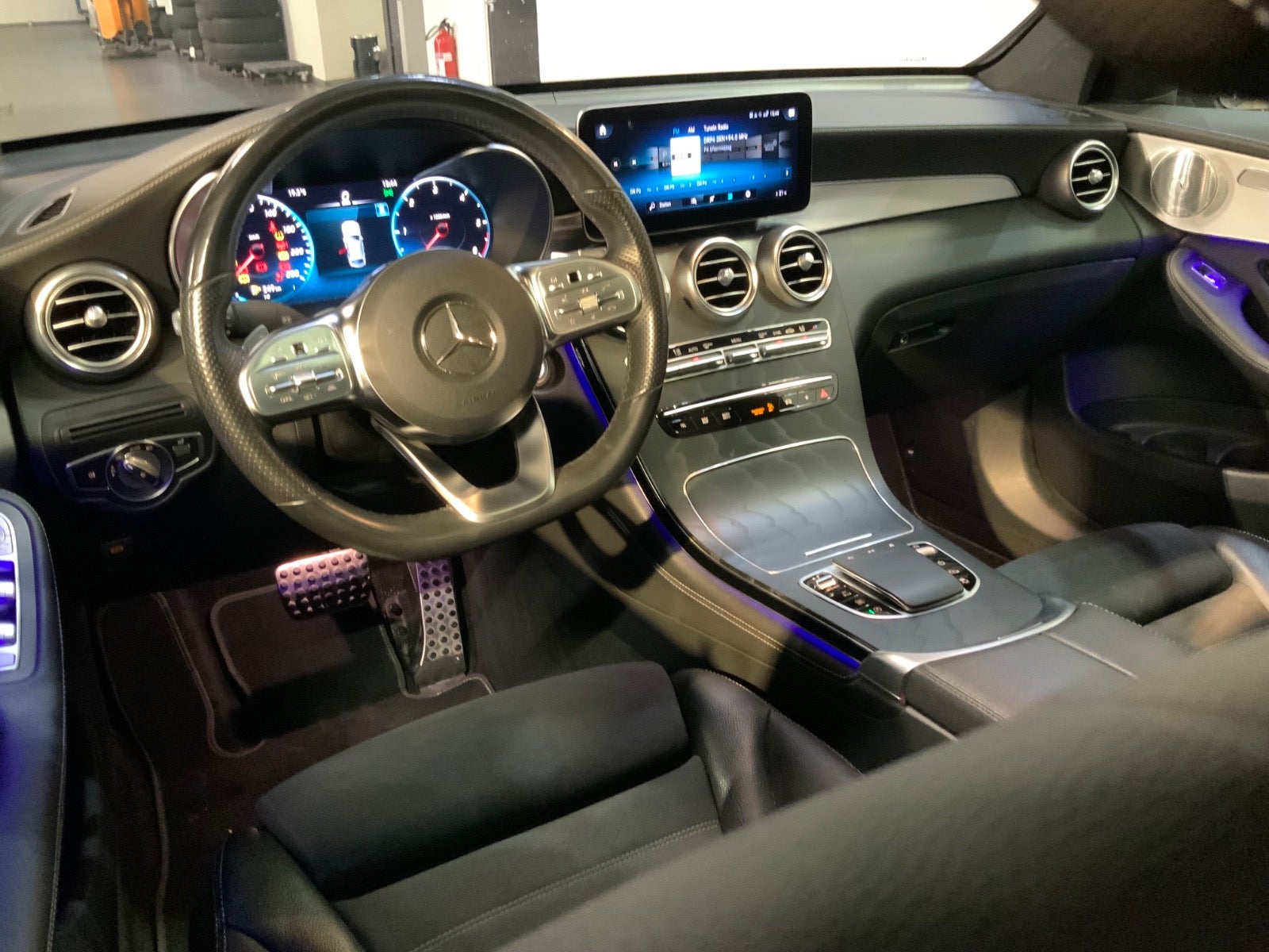 Mercedes-Benz GLC 220 d (6/8)