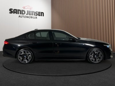 BMW i5 eDrive40 Fully Charged