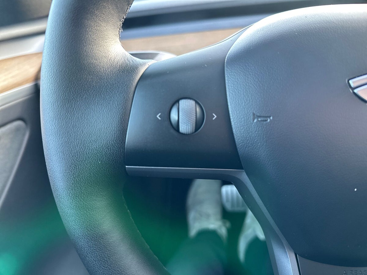 Tesla Model Y Performance AWD billede 17