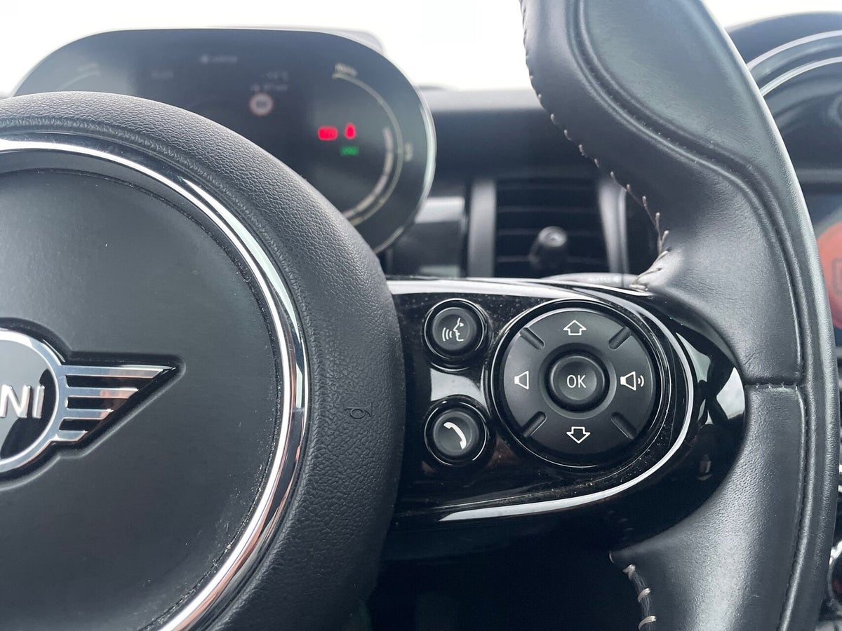 MINI Cooper SE Essential billede 18