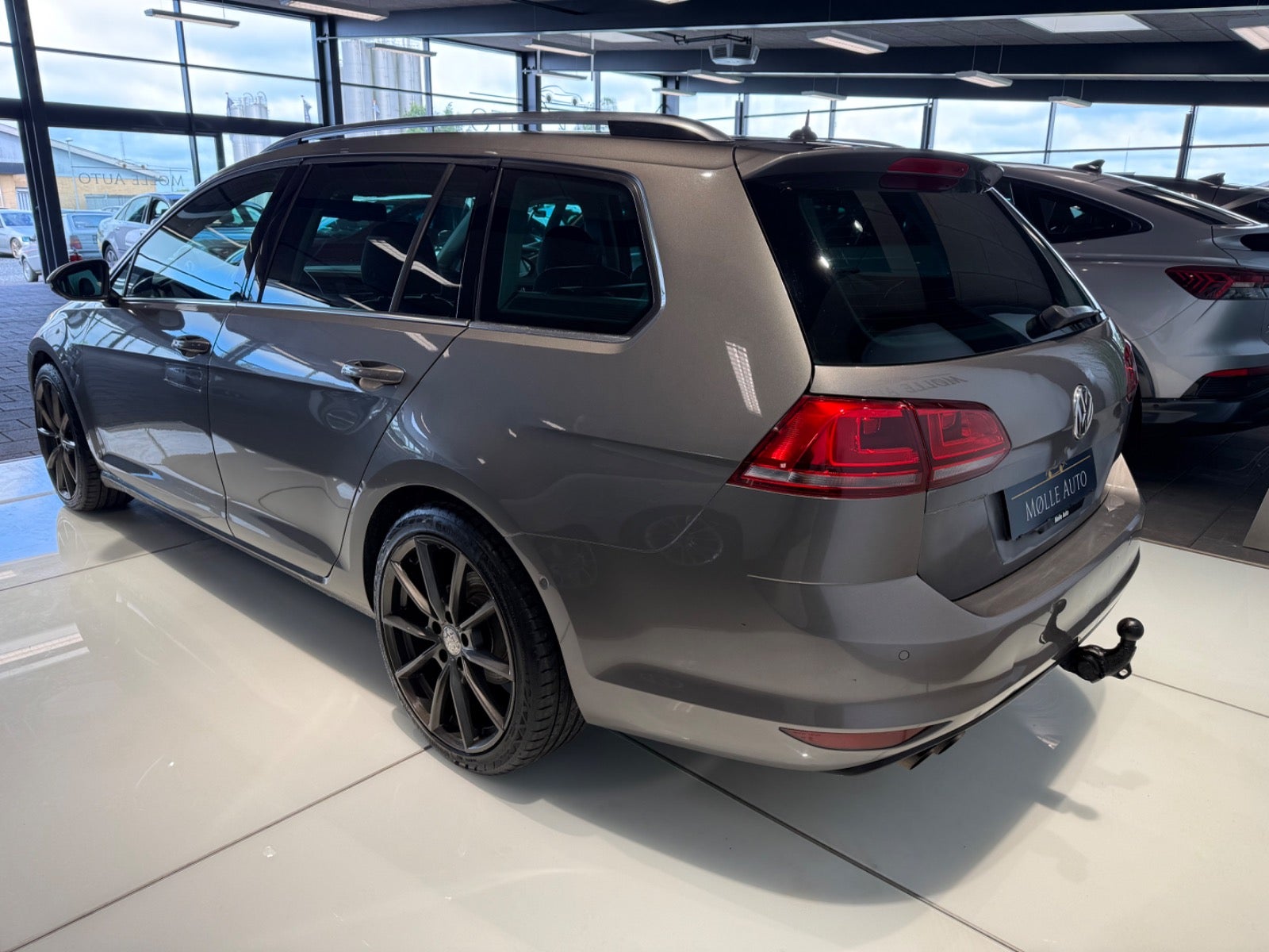 Billede af VW Golf VII 2,0 TDi 150 Highline Variant DSG BMT