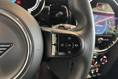 MINI Cooper SE Classic Trim