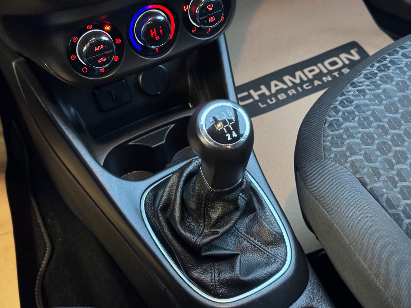 Billede af Opel Corsa 1,4 16V Enjoy+