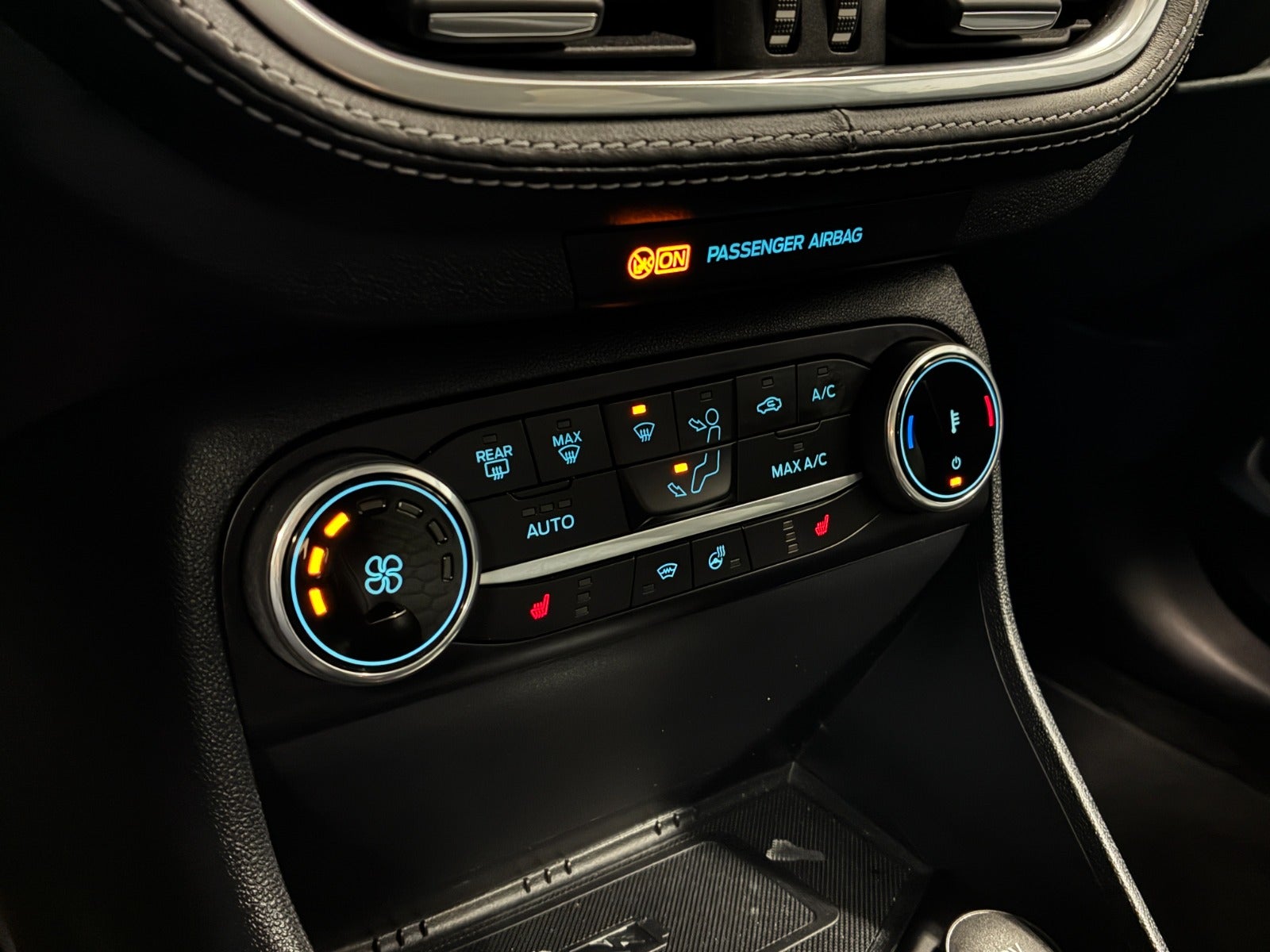 Billede af Ford Fiesta 1,0 EcoBoost mHEV Vignale