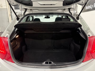 Peugeot 208 VTi 82 Envy Sky
