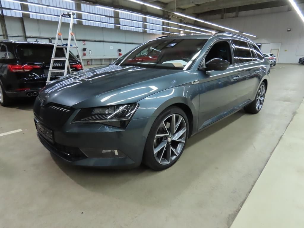 Skoda Superb TDi 190 Sportline Combi DSG