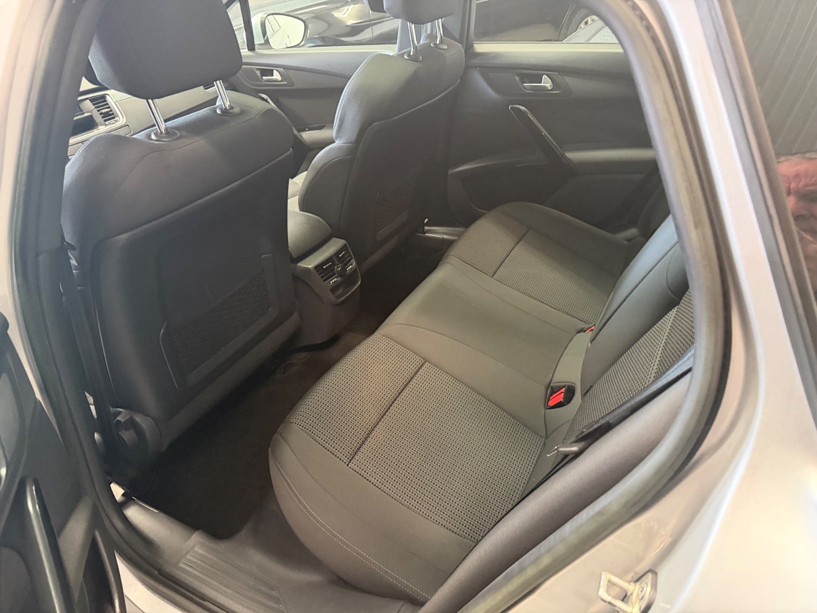 Peugeot 508 e-HDi 114 Active SW - billede 11