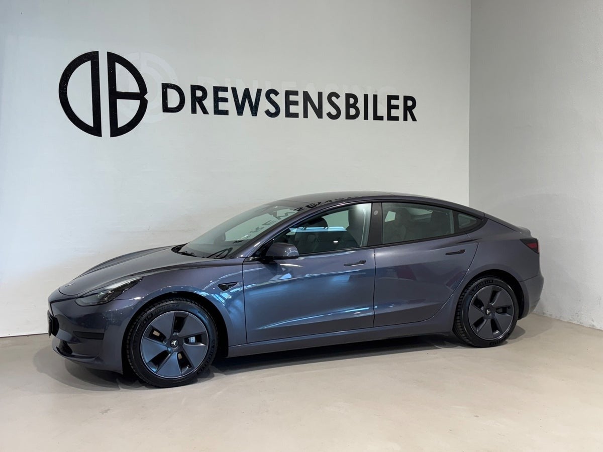 Tesla Model 3 RWD A
