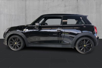 MINI Cooper SE Trim M - 1