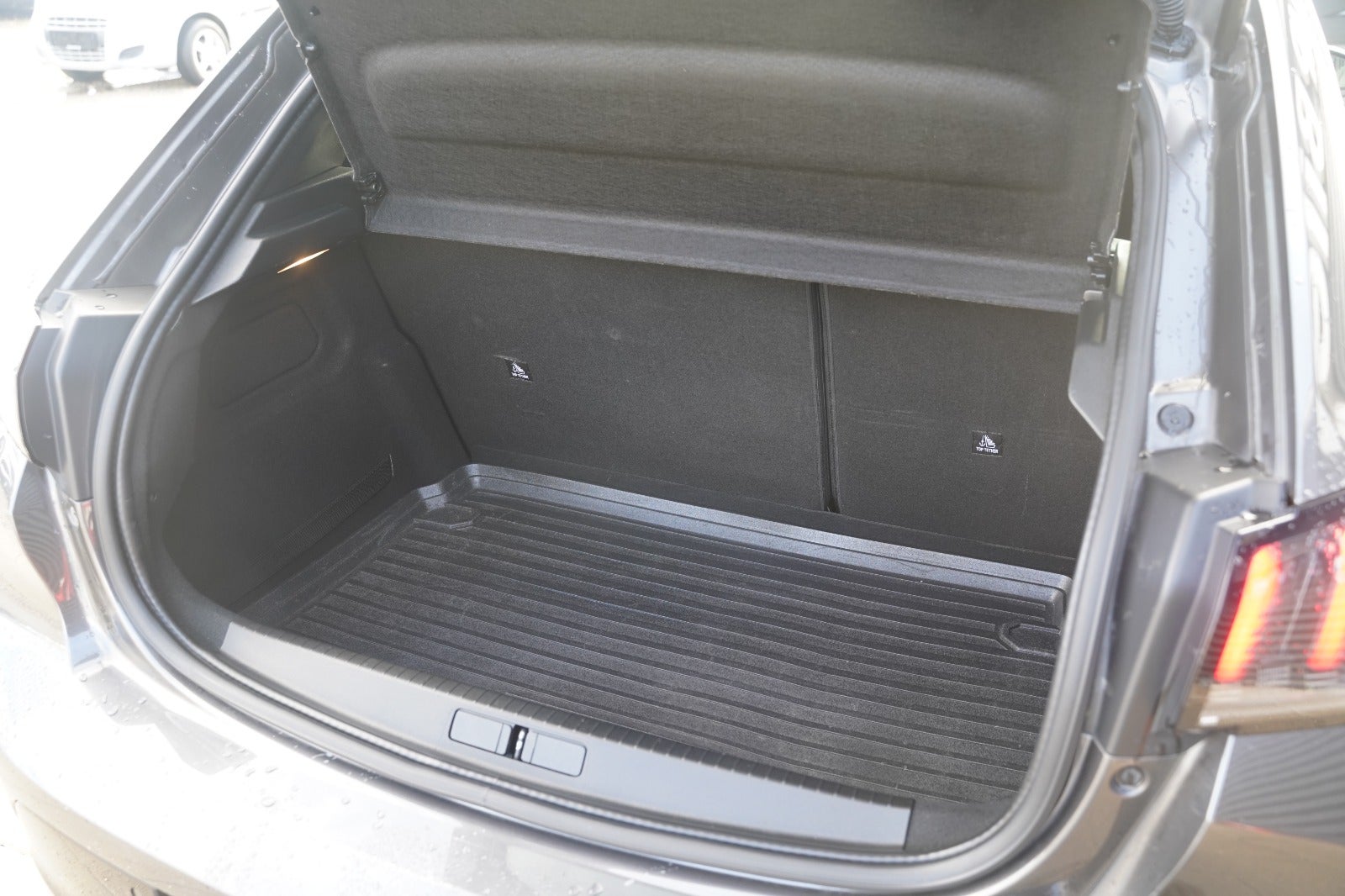 Billede af Peugeot 208 1,5 BlueHDi 100 Allure Sky