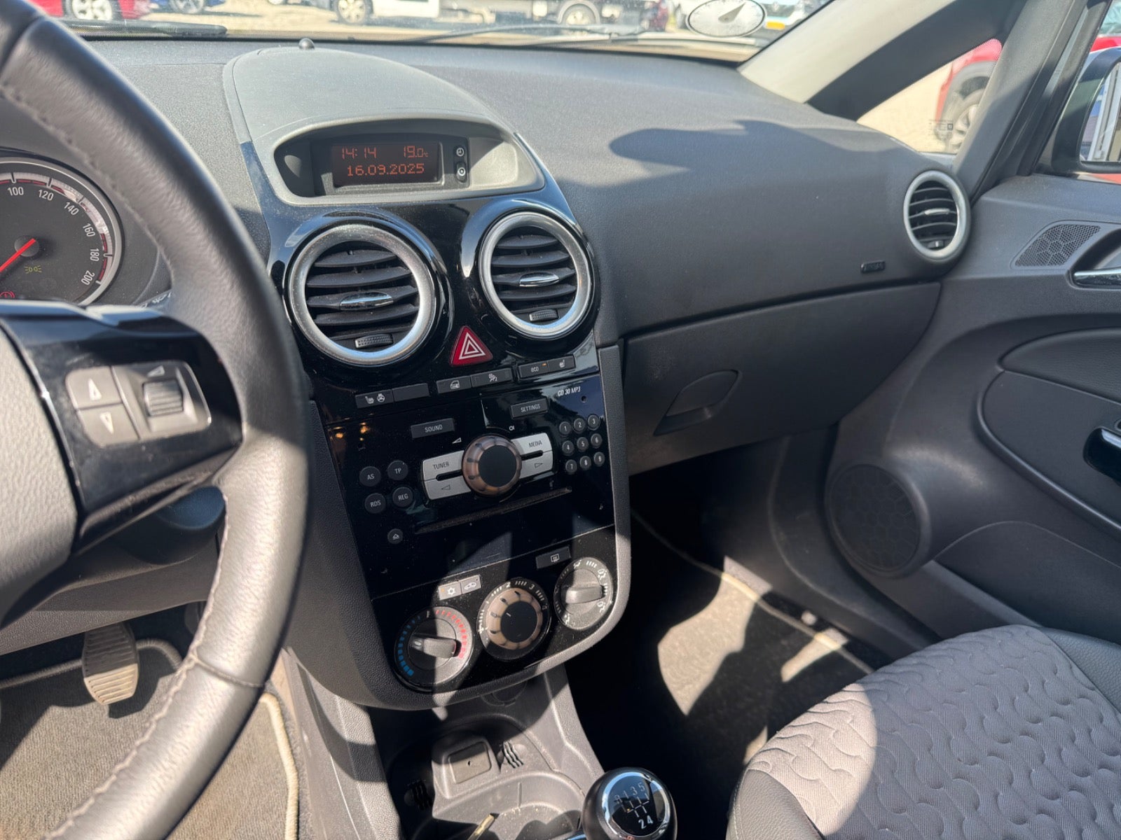 Billede af Opel Corsa 1,2 16V Cosmo