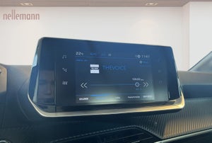 Peugeot 208 PureTech 100 Allure Sky