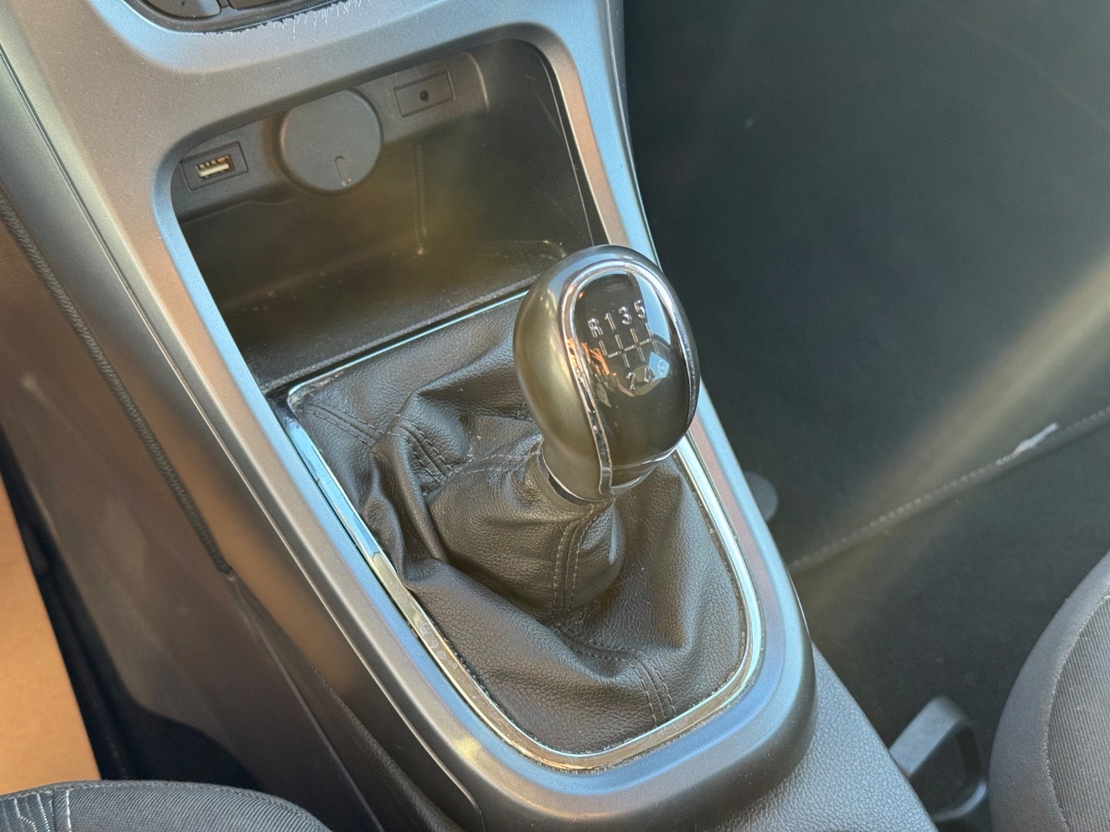 Billede af Opel Astra 1,4 T 140 Enjoy Sports Tourer