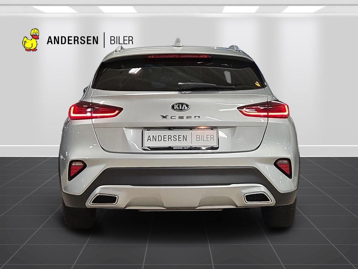 Kia XCeed PHEV Upgrade Intro DCT