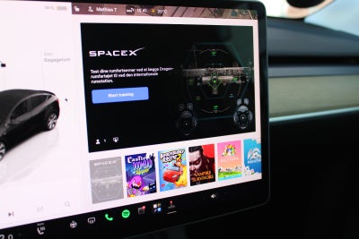 Tesla Model Y RWD