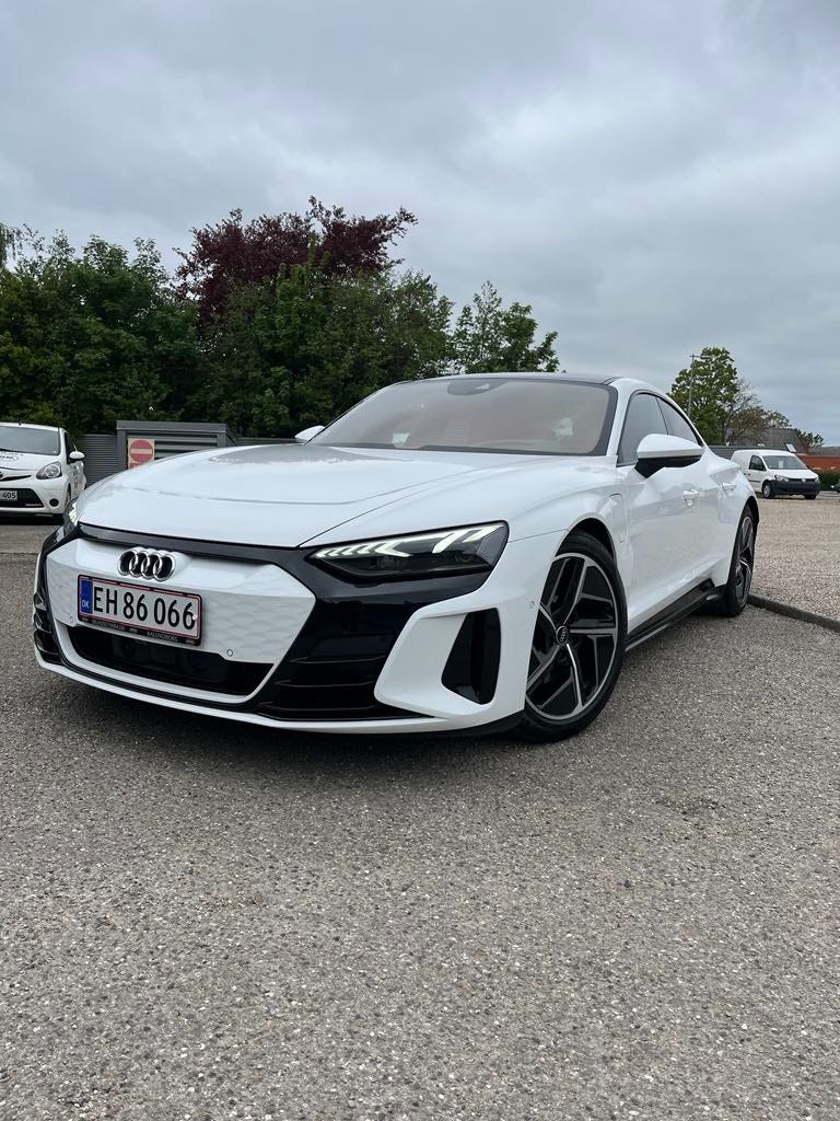 Audi e-tron GT quattro