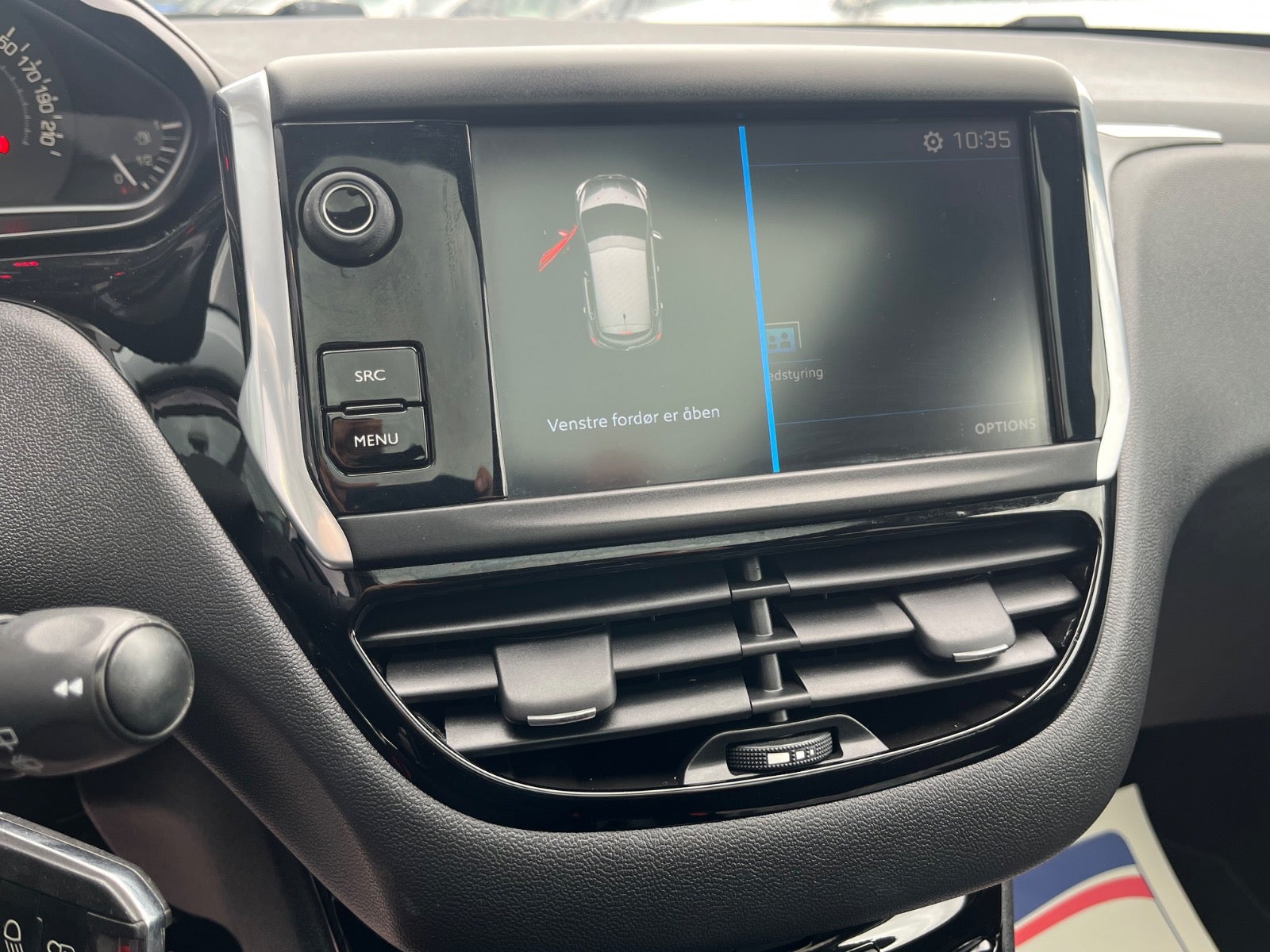 Billede af Peugeot 208 1,5 BlueHDi 100 Allure Sky