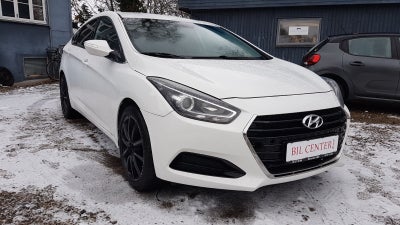 Hyundai i40 1,7 CRDi 115 Trend 4d