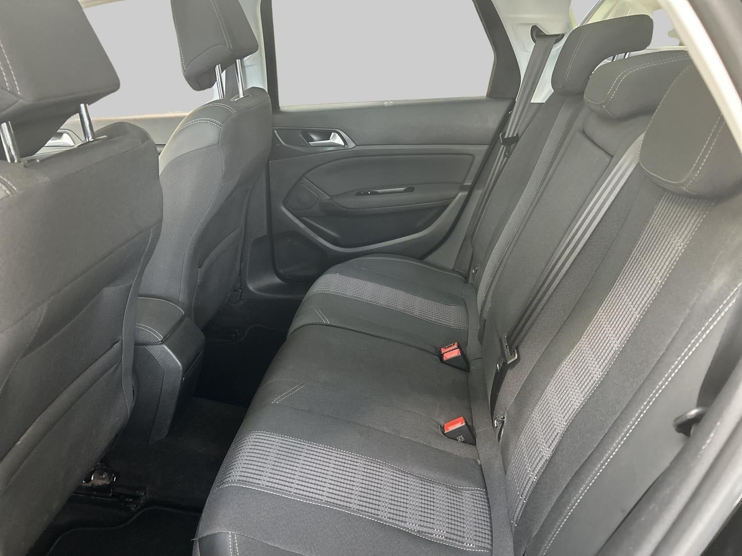 Billede af Peugeot 308 1,2 PureTech 130 Allure SW EAT8