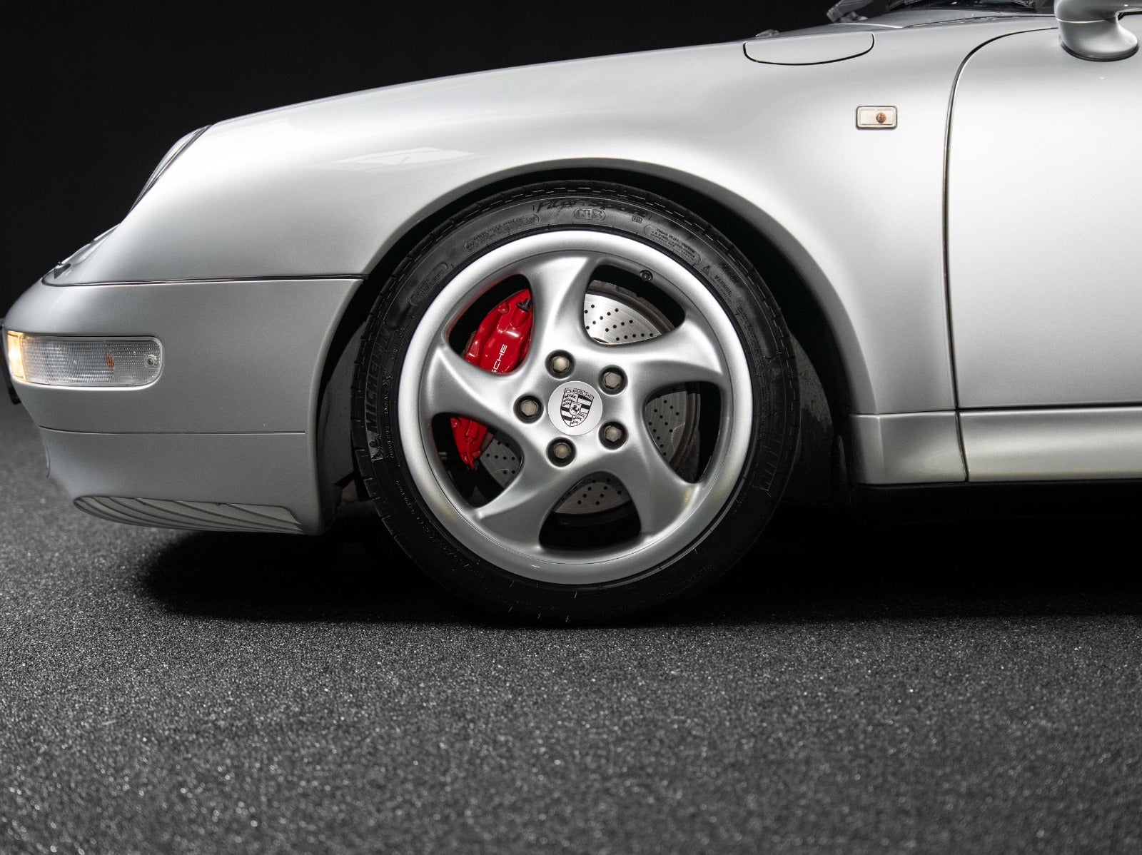 Gallery image 7 of 18