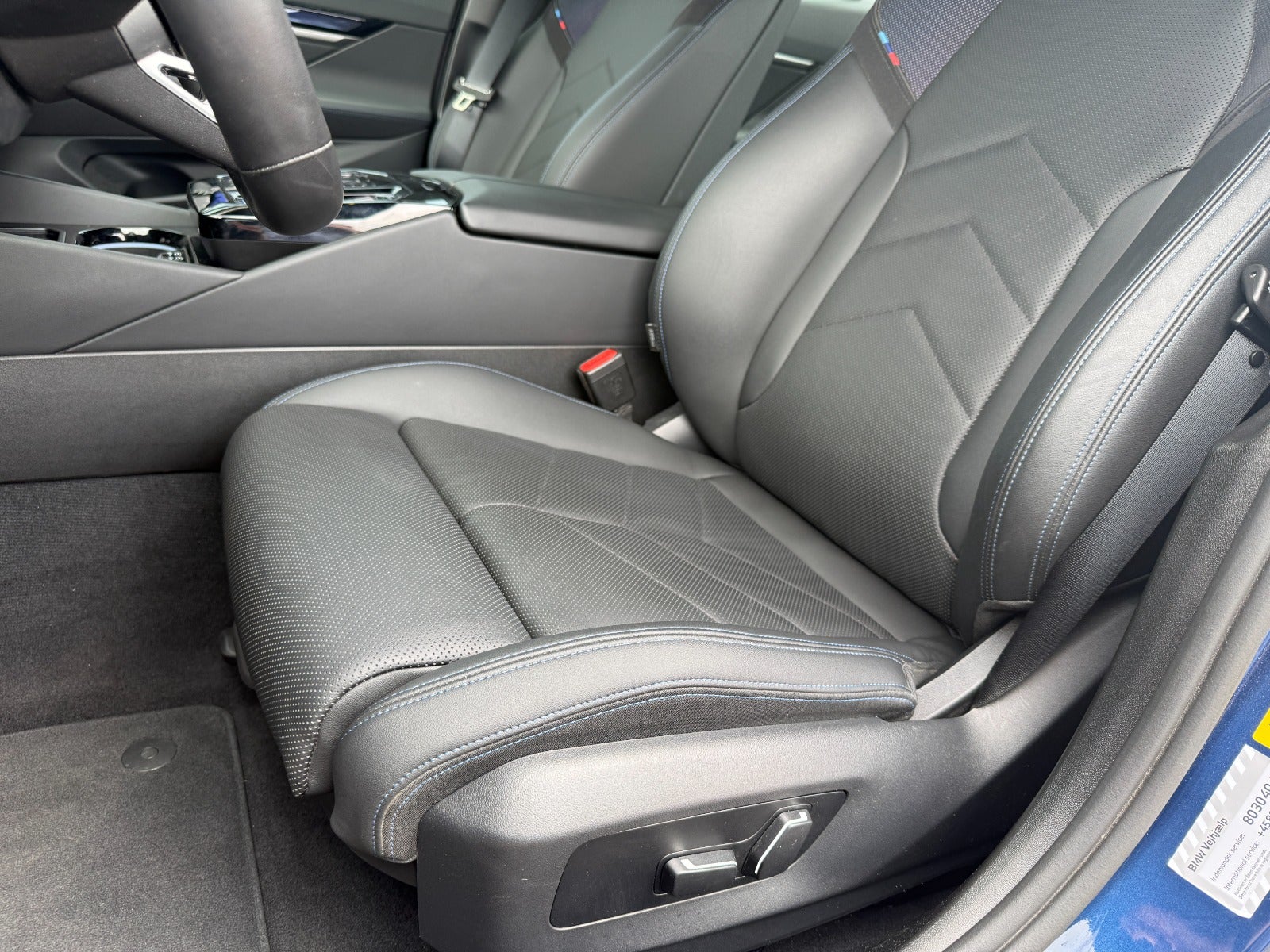 BMW i5 eDrive40 M-Sport 4d - 8